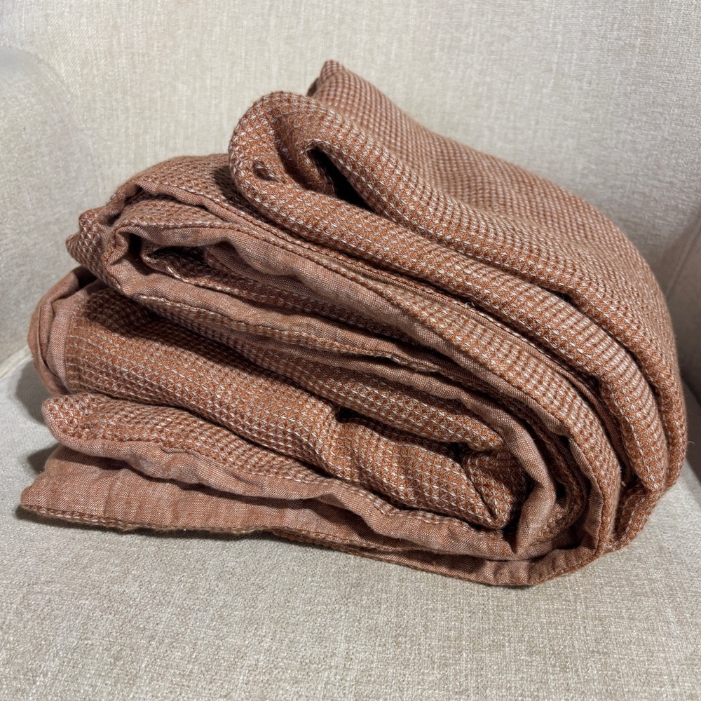 West Elm European Flax Linen Mini Waffle Terracotta Duvet Cover Queen / Full
